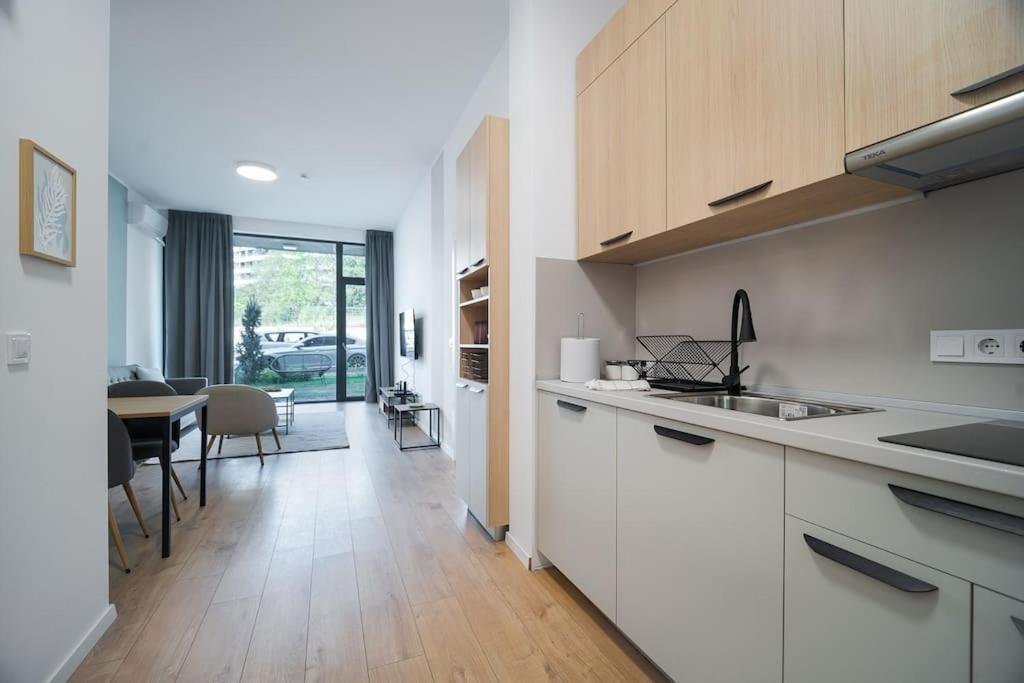Mycampus 1 Bdrm, Stay 4, Free Parking, Garden, Self Check-In โซเฟีย ภายนอก รูปภาพ