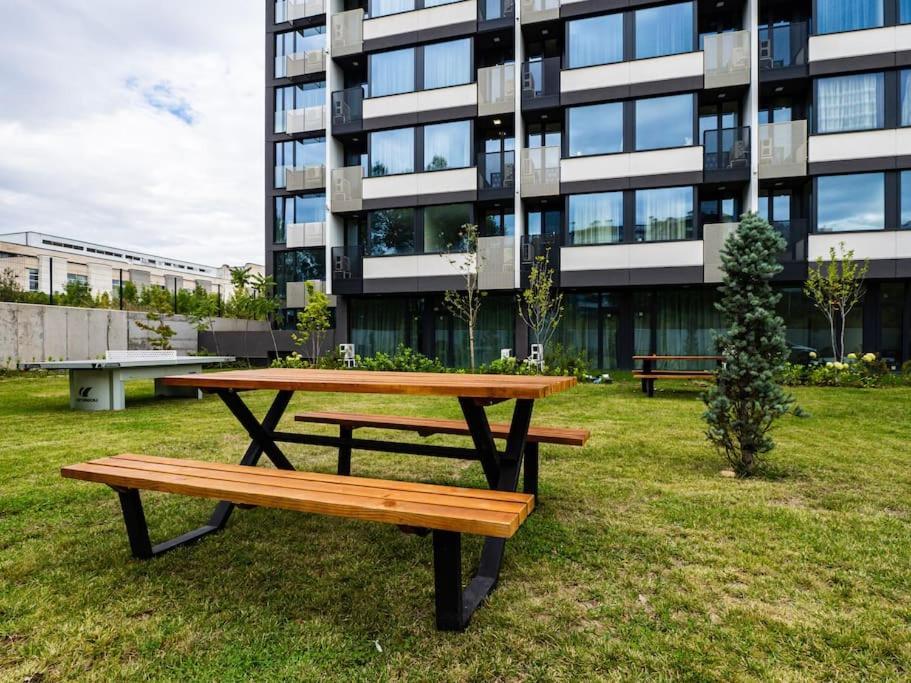 Mycampus 1 Bdrm, Stay 4, Free Parking, Garden, Self Check-In โซเฟีย ภายนอก รูปภาพ